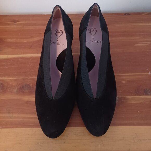 SOLE BLISS 'Mercy' Black Suede Heels - Size 38 - Picture 4 of 10